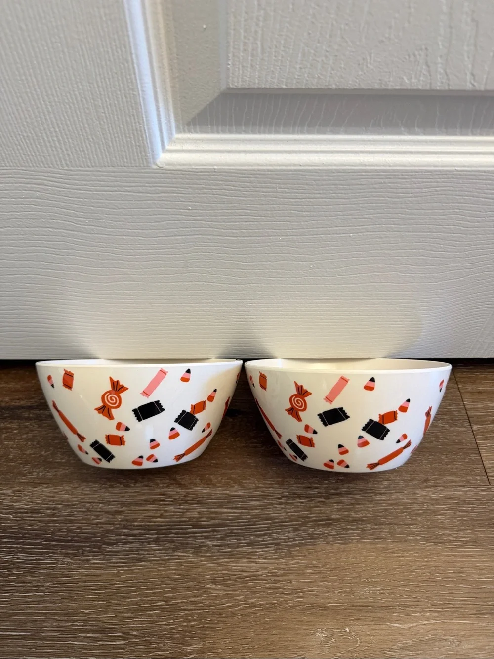 Hyde & EEK! Plastic Candy Pattern Halloween Bowls - Set of 4